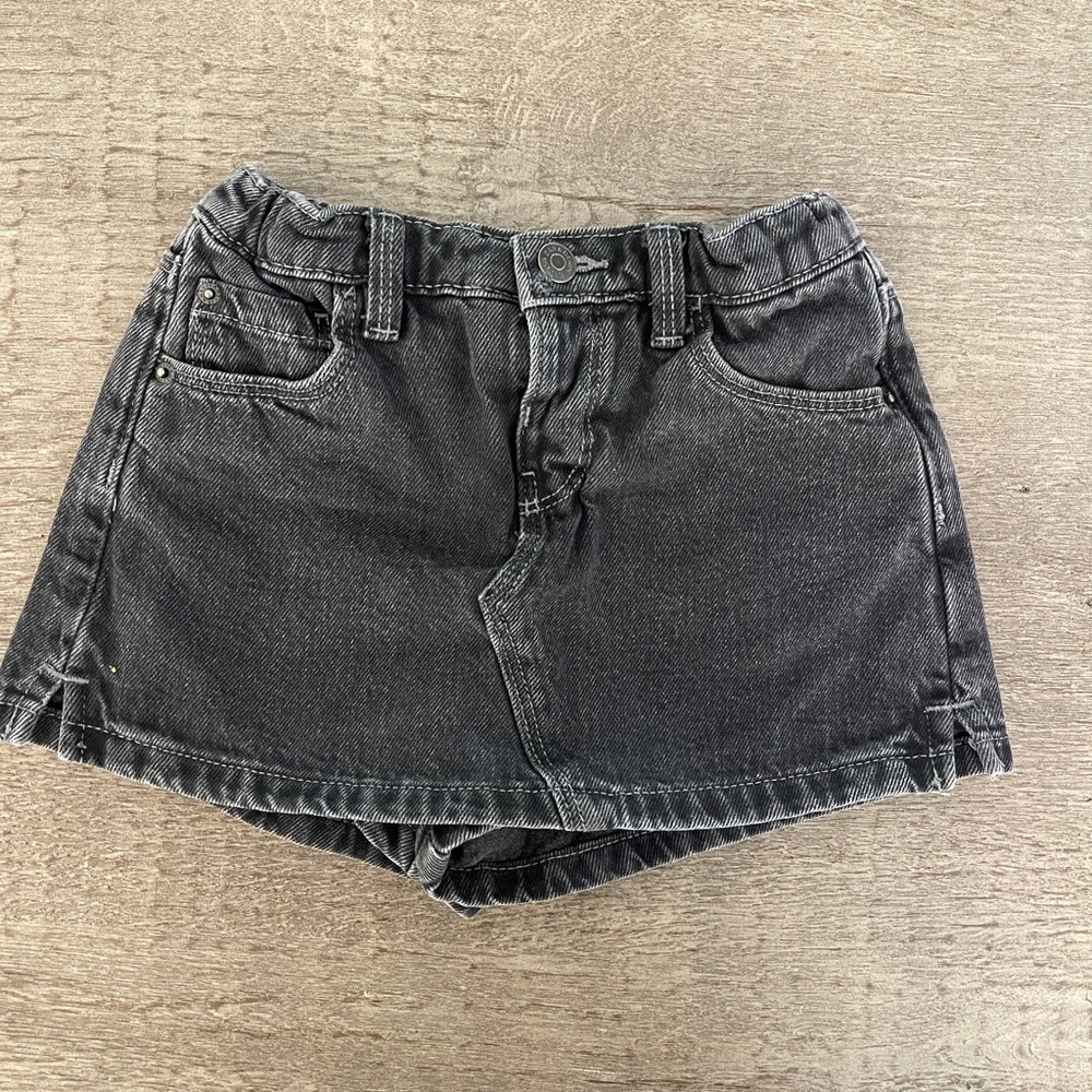 Zara Kid’s Charcoal Denim Skirt - 2T